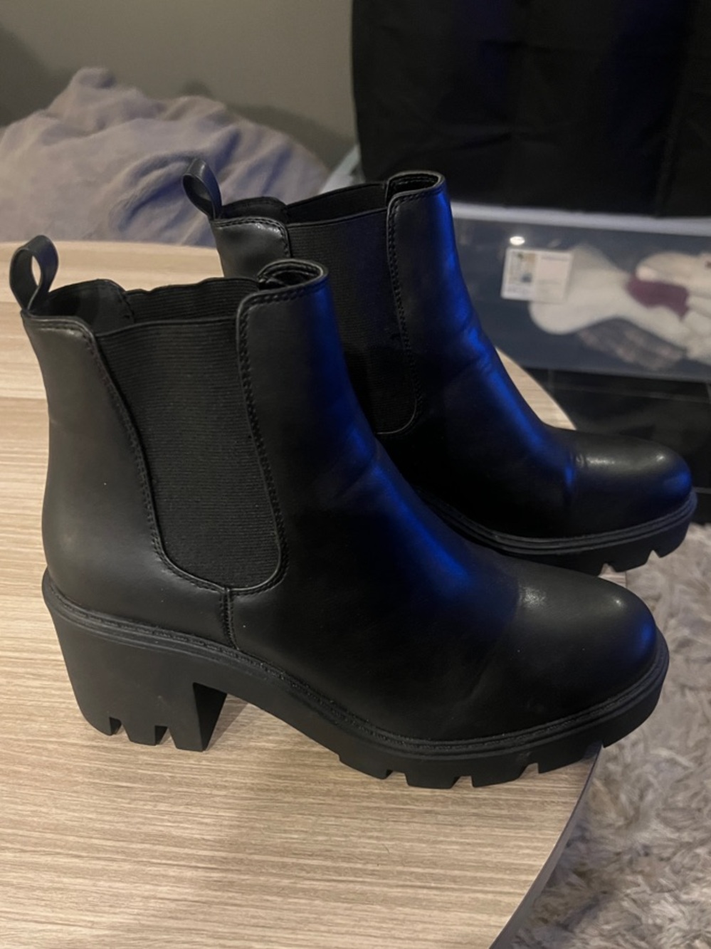 Women's Black Chunky Chelsea Ankle Boots
